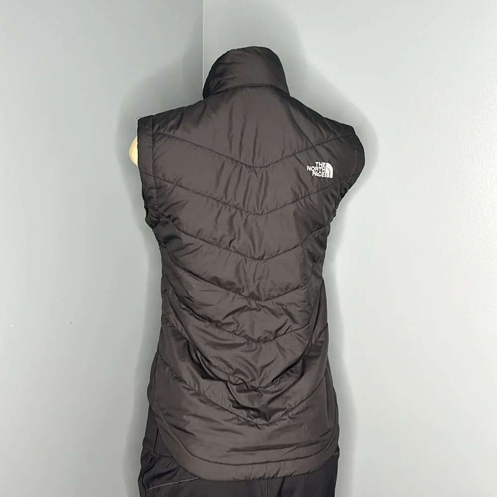 The North Face black vest size XS woman’s - Picture 5 of 11